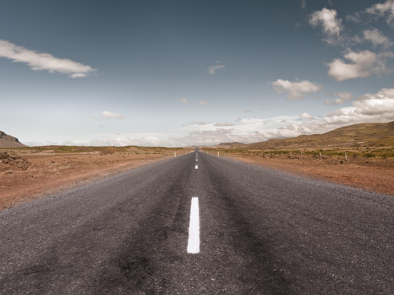 Highway Code 2025/2026: Master New Priority Rules for Your Theory Test